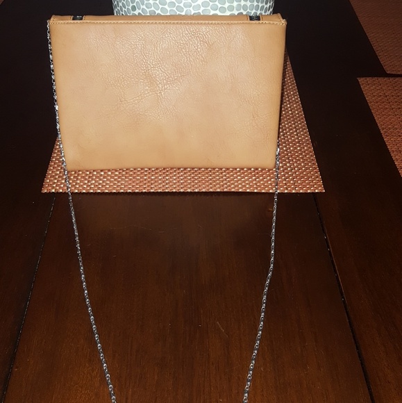 Golden tan purse/clutch - Picture 3 of 4